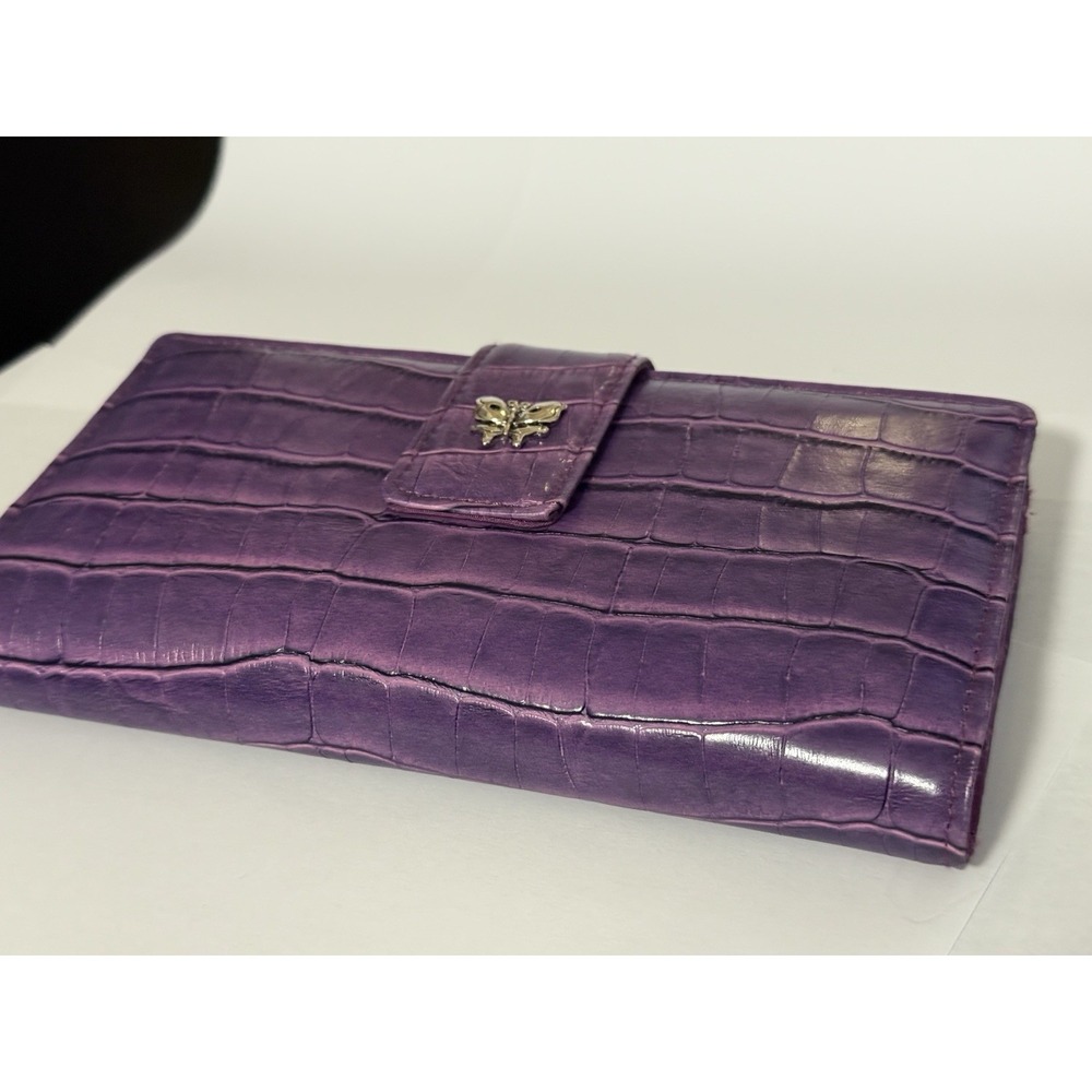 Large Mundi Purple w/ Butterfly Accent Women's Wallet - Picture 2 of 10